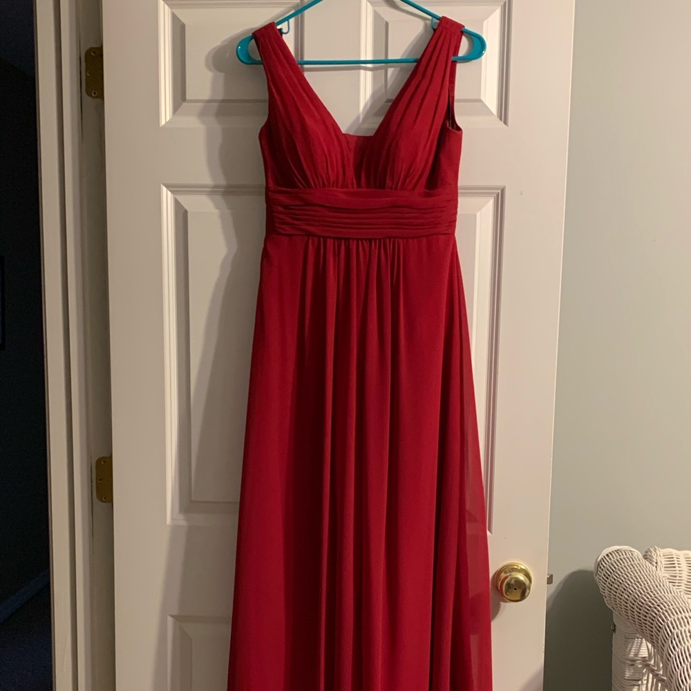 Red Evening Gown 💃🏻